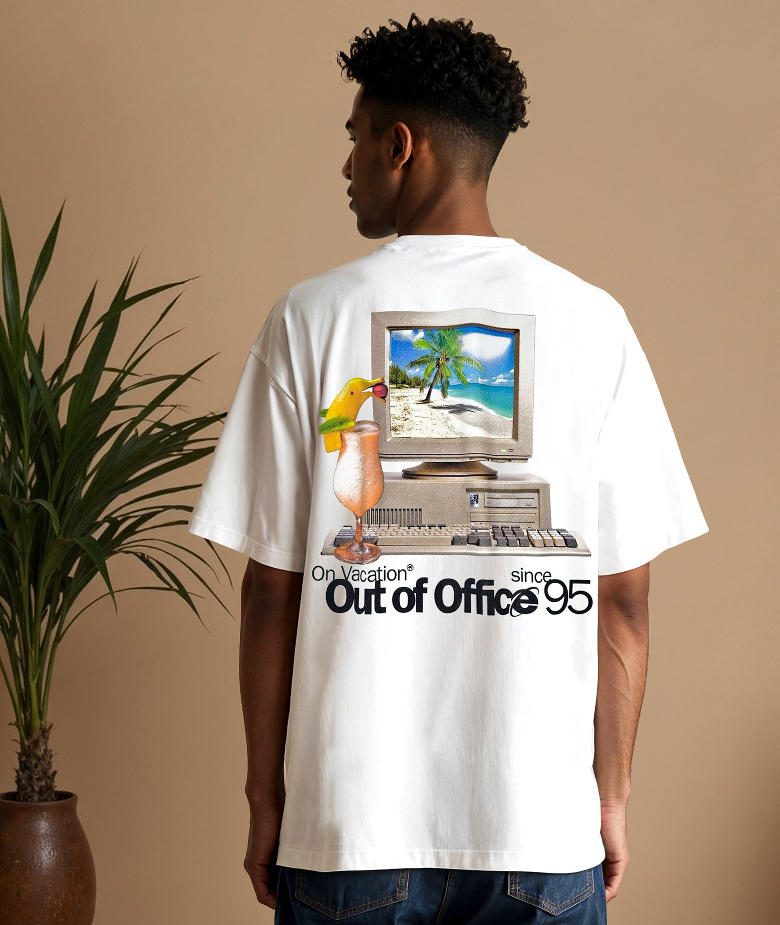 Out Of Office T-Shirt - White – On Vacation