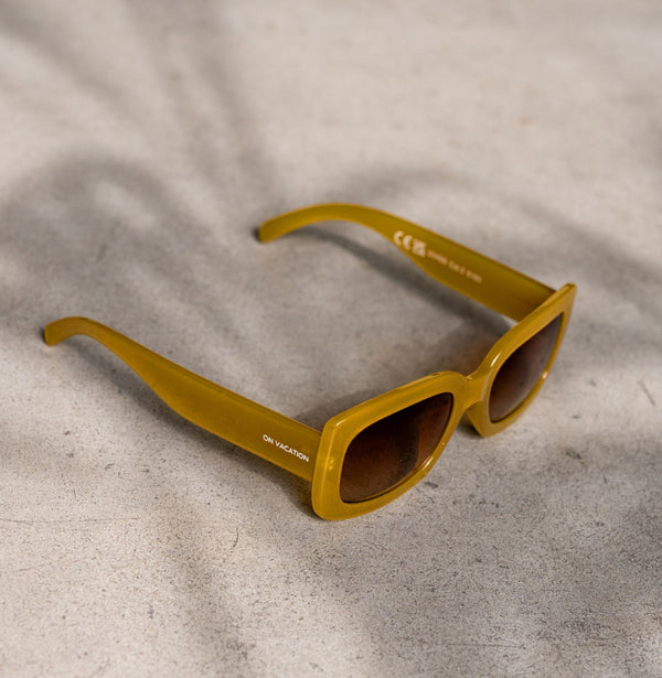 Chunky Retro Sunglasses - Honey