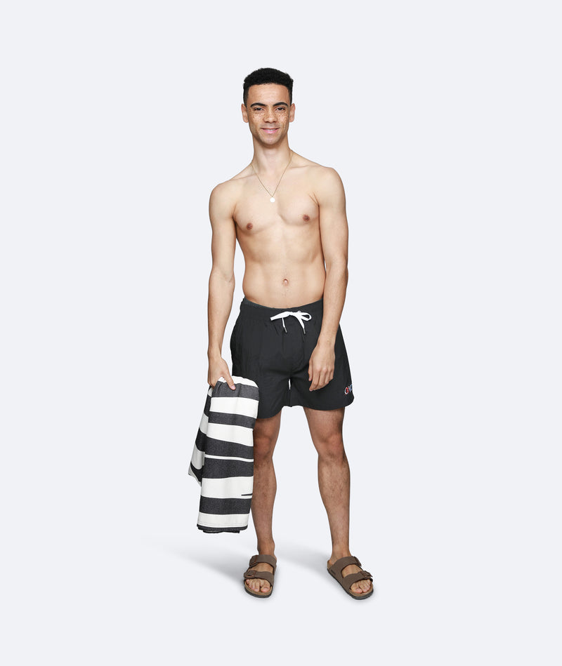 Triangle Oversize Beach Towel - Black/Off White