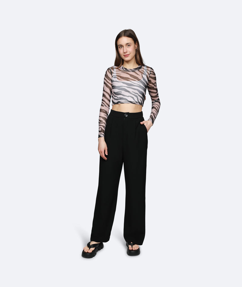 gender:FEMALE FIT
