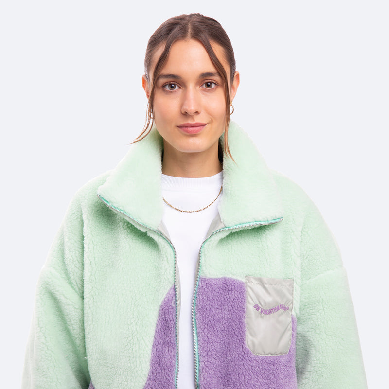 gender:FEMALE FIT