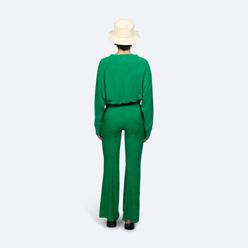 gender:FEMALE FIT